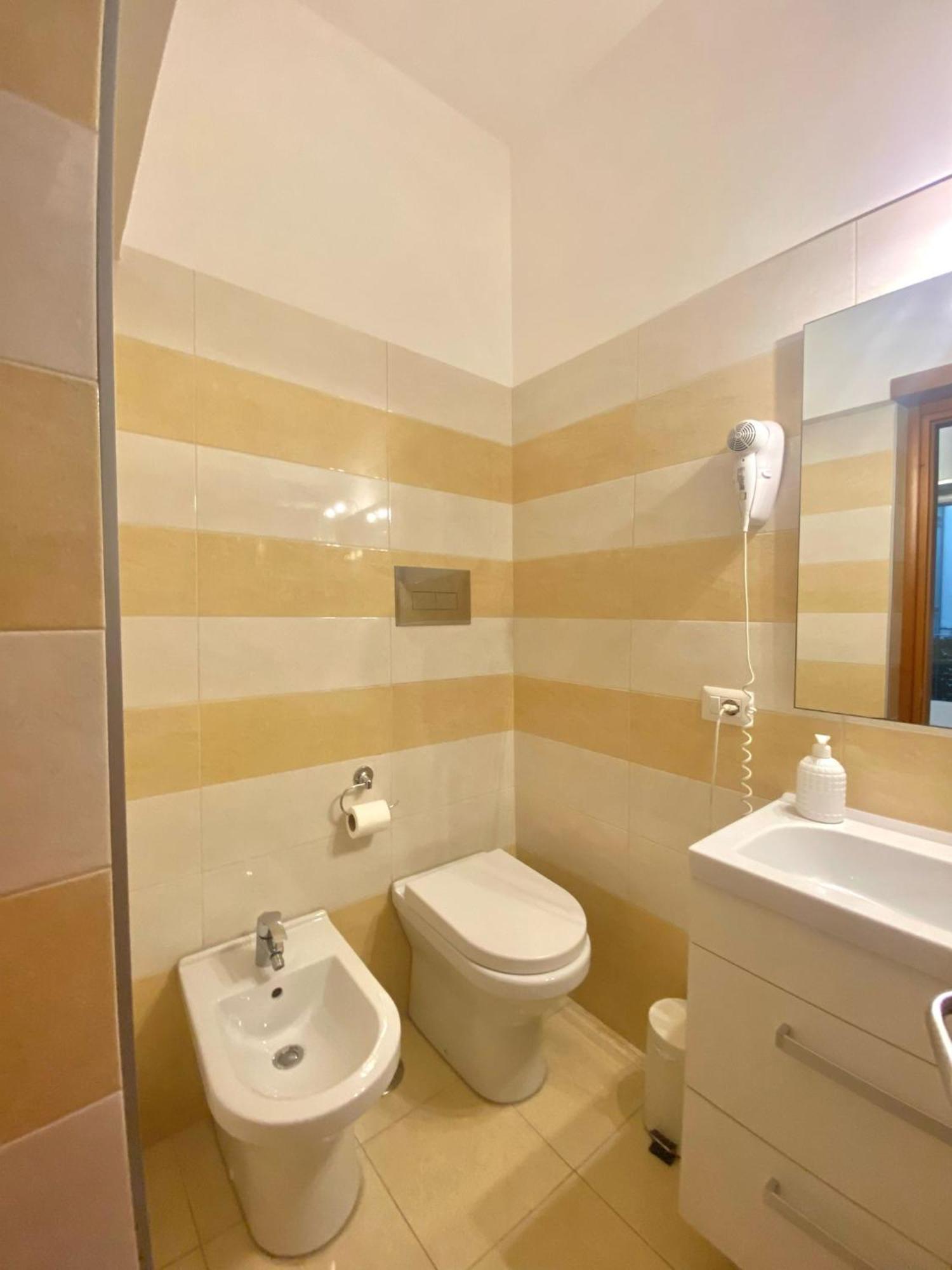 B&B Napoli Duomo Экстерьер фото